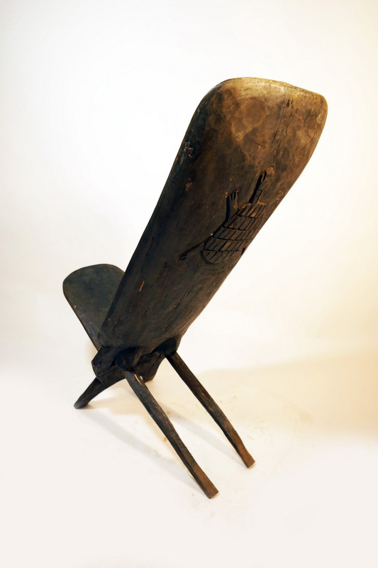 silla madera etnica tallada 2pzas.49-98x34x70 (18eu.) 1u